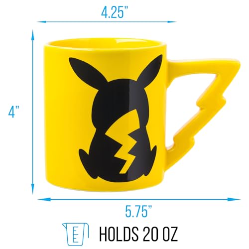 Taza de Cerámica Silver Buffalo Pikachu Negro y Amarillo con Asa en Forma de Rayo