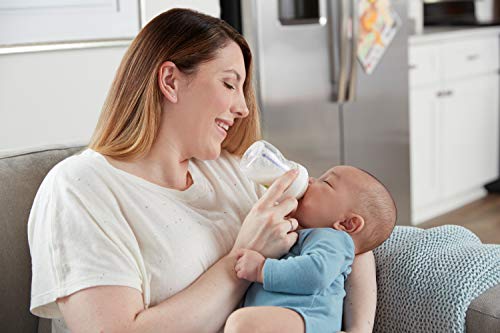 Biberones Naturales NUK White con Set de Regalo SafeTemp