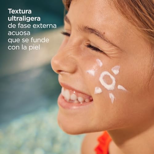 ISDIN fotoprotector fusion water pediatrics spf 50, protector solar facial para ninos, textura ultraligera, no irrita los ojos, 50ml