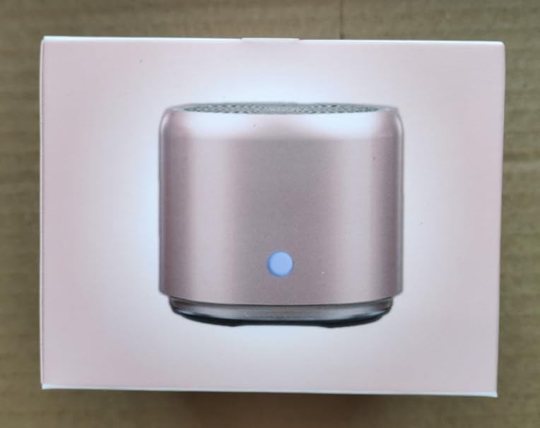 EWA Mini altavoz Bluetooth portátil A106, graves mejorados y sonido de alta definición, diseño portátil, para iPhone, iPad, Nexus, portátiles y más (Rosegold)