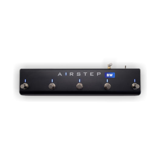 XSONIC Airstep BW Edition KATANA-AIR, controlador de pie WAZA-AIR con 5 interruptores de pie, 4 modos de control (cambio de ajustes preestablecidos, efectos de alternancia), tiempo de reproducción de 300 horas, control inalámbrico de Katana Air y WAZA-AIR