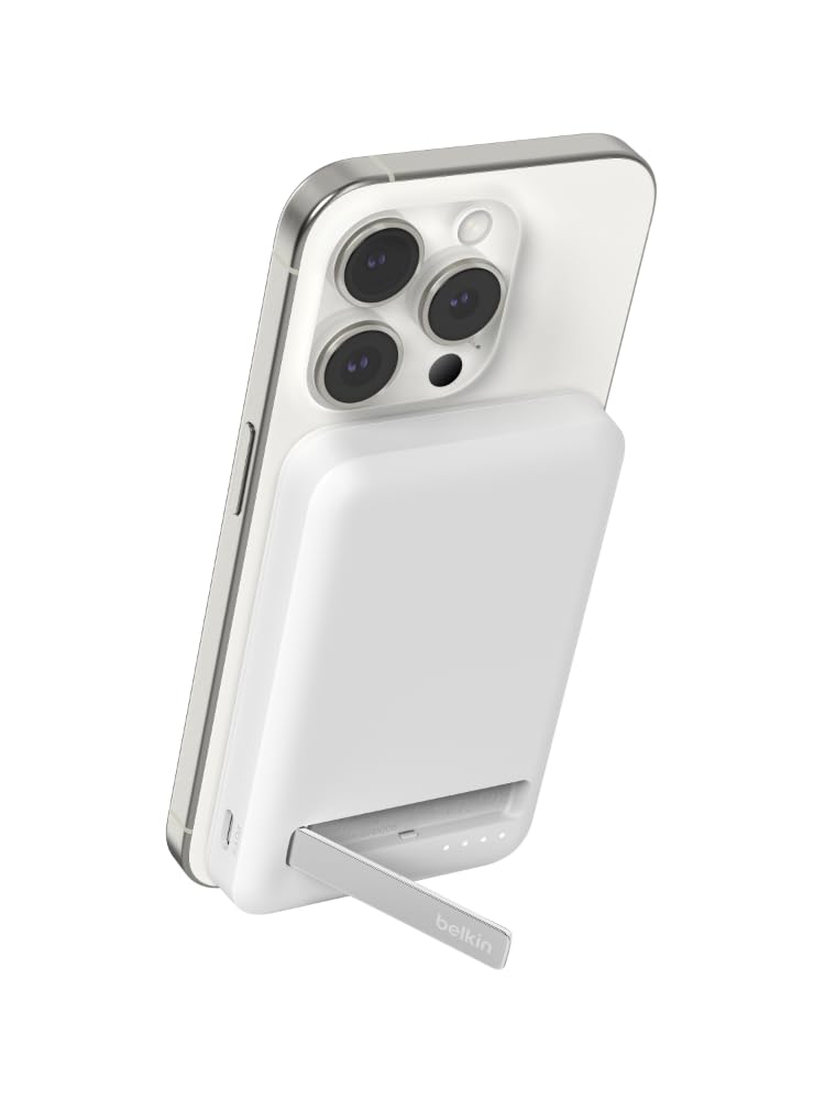 Batería Magnética Belkin Blanca con Qi2 de 15W y 5,000 mAh