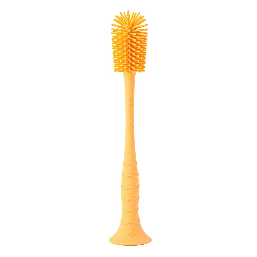 Lowcountry Littles - cepillo para polvo de silicona no tóxico para botella de grado médico de alta calidad, sin BPA y PFAS, base de ventosa, fácil de limpiar y apto para lavaplatos, diseño más alto