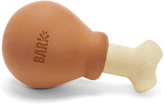 BarkBox Juguetes y masticables perfumados para perros con temática de alimentos, goma resistente y nailon súper masticador dispensador de golosinas, bolas y juguetes de dentición para perros y cachorros pequeños, medianos y grandes, baquetas para el día d