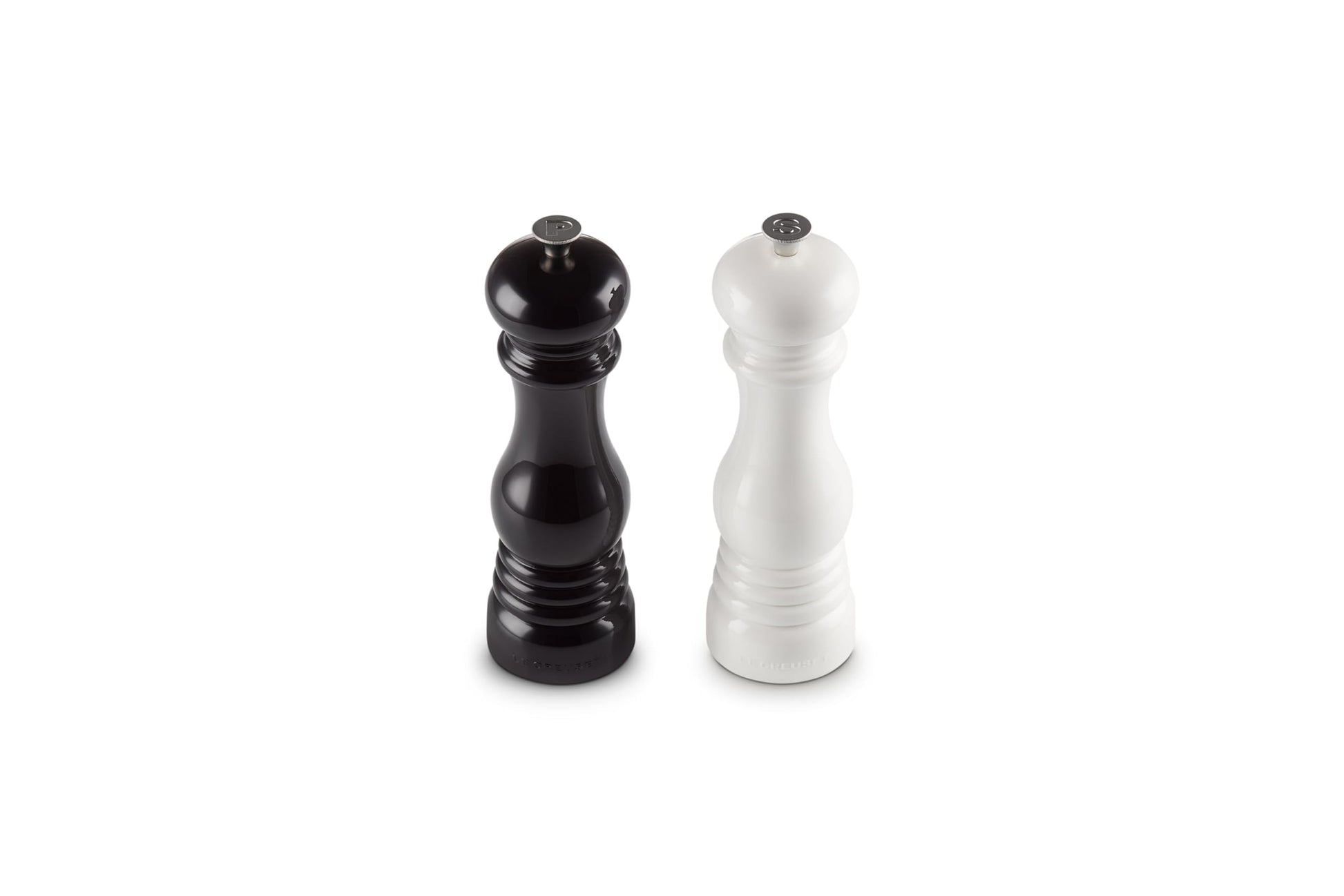 Le Creuset - Juego de molino de sal y pimienta, 8 x 5 1/2 pulgadas cada uno, blanco y negro