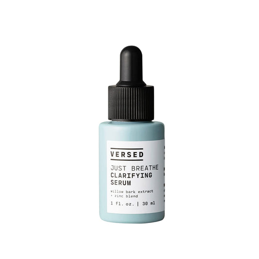 Versed Just Breathe Sérum facial aclarante 1 fl oz. Formulado con extracto de corteza de sauce, niacinamida y zinc, libre de crueldad, sin parabenos y vegano. Elige tu tratamiento facial (suero clarificante)