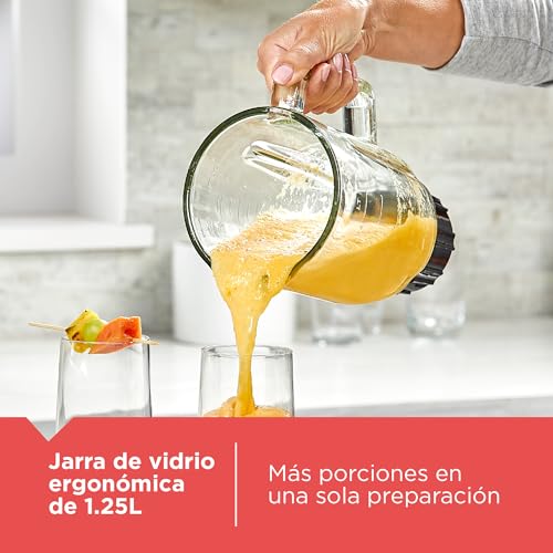 BLACK+DECKER Licuadora Ice Crush, 8 Velocidades + Pulso, 4 Cuchillas Acero Inoxidable, 700 Watts, Jarra de Vidrio 1.25Lts, BL0876-2SDLA