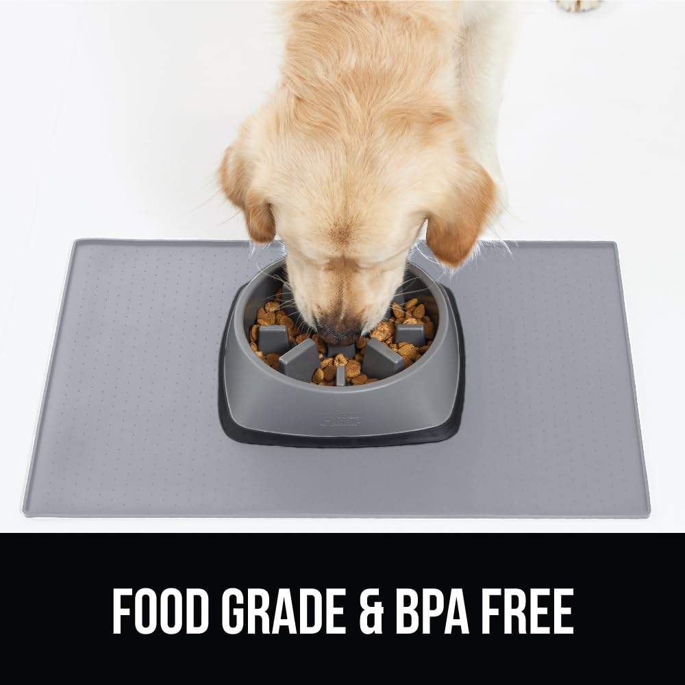 Gorilla Grip Tapete de alimentação para animais de estimação 100% à Prova d'água com borda elevada Livre de BPA, tapetes de Comida para cães e Gatos contêm derramamentos, 40,6 x 25,5 cm, Cinza Claro