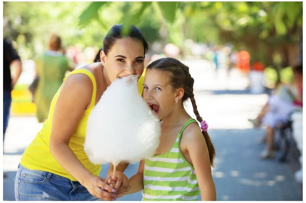 La máquina de algodón de caramelo Candery con tazón de acero inoxidable 2.0 y paquete de hilo dental, hilo de azúcar, caramelo sin azúcar para fiestas de cumpleaños, ferias, festivales, incluye 5 sabores de azúcar de hilo dental y 50 conos de papel y cuch