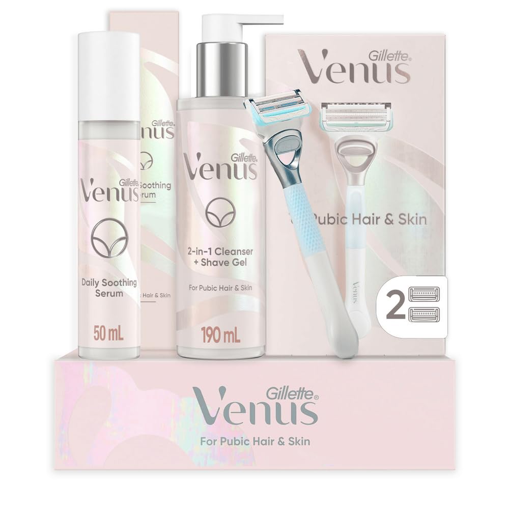 Gillette Venus Kit de aseo íntimo, maquinilla de afeitar para mujer, 2 recambios de cuchillas, limpiador 2 en 1, gel de afeitado de bikini y suero calmante diario
