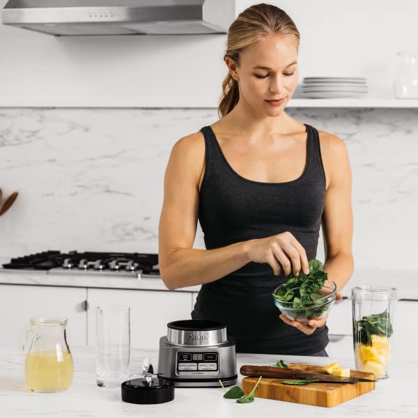 Extractor de Nutrientes Ninja Plateado con 2 Vasos y 2 Smoothie Bowl Maker