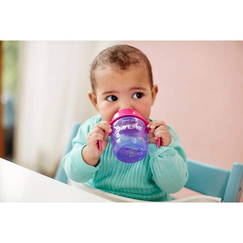 Philips Avent SCF551/03 - Vaso con boquilla de silicona para niña, válvula antigoteo, sin BPA, para 6 meses, 200 ml, color rosa
