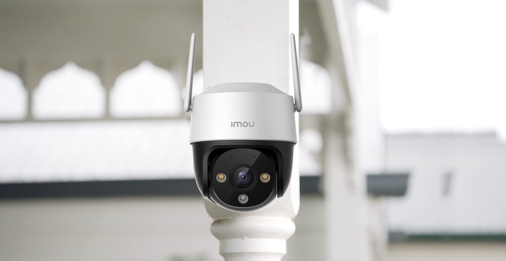 Imou CruiserSE4MP|Detección de Humanos|Visión Nocturna Inteligente a Color|Cobertura 360°|P66 a Prueba de Agua|Luz|Doble Antena y MIMO|Almacenamiento de Nube.