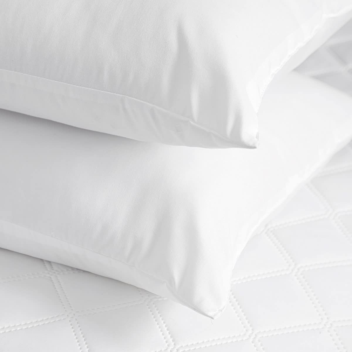 Azteca Almohadas 2 Pack Tamaño Estandar (65 x 43 cm) Densidad Media de 570gr Cada una. Almohada Hipoalergenica y Ultra Suave. para Fundas Individual, Matrimonial y Queen Size.