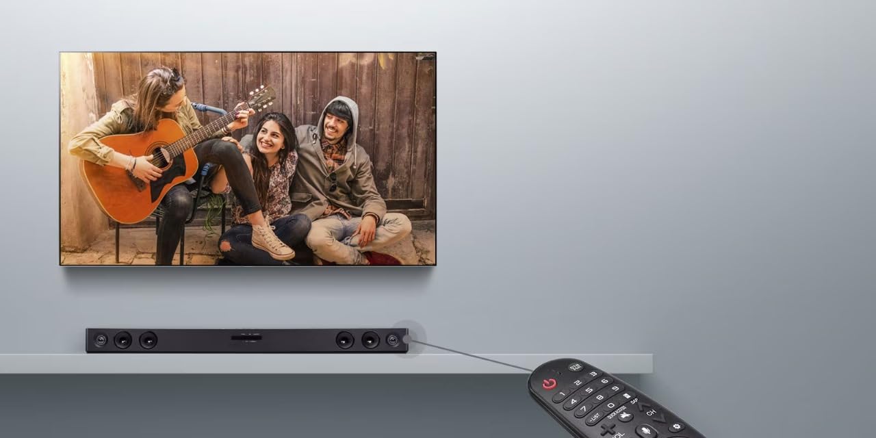 LG Barra de Sonido sk1d 40w, 2.1 Dolby Digital, Bluetooth 4.0, Optico(1), aux(1), Color Negro