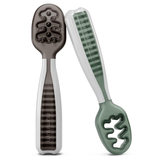 Set de Cucharas para Bebé NumNum Storm Gray/Glacier Green de Silicona Sin BPA para Niños de 6 Meses+