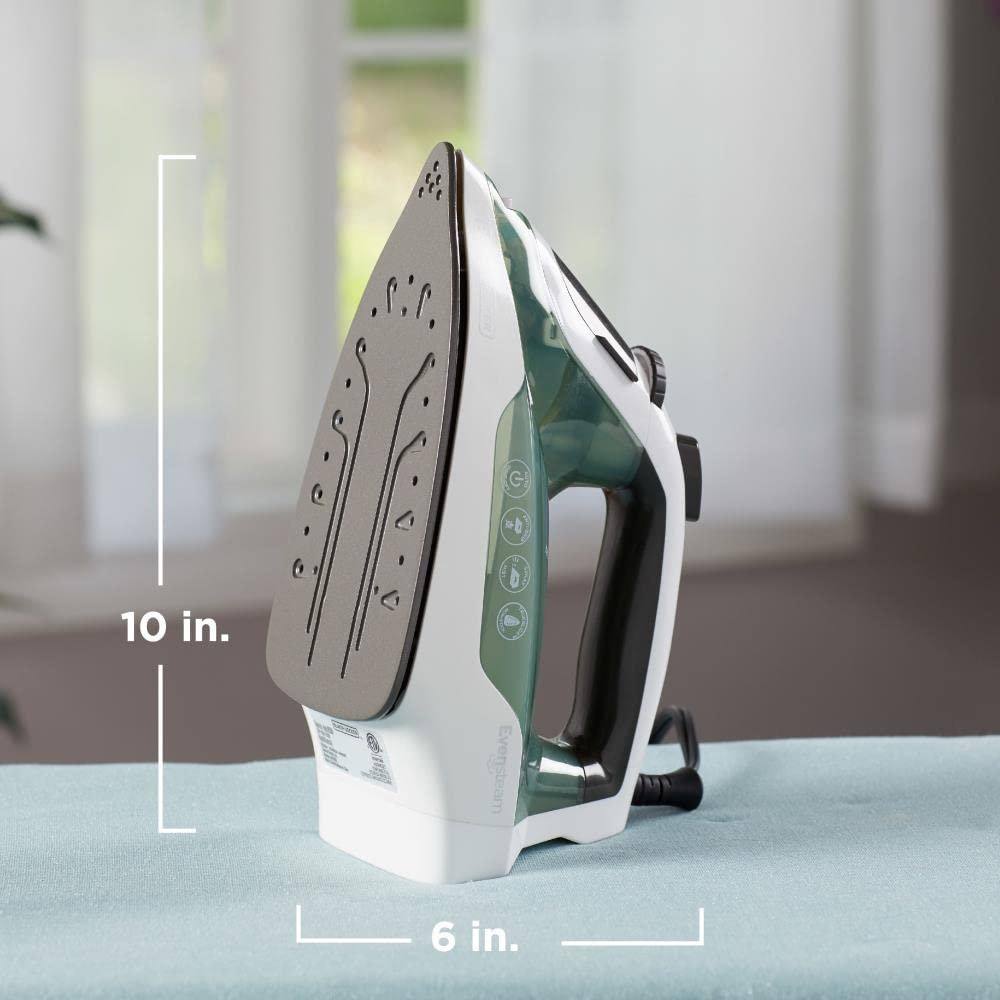 BLACK+DECKER - Plancha compacta de Vapor fácil con Suela Antiadherente TrueGlide, Cable pivotante, tecnología SmartSteam