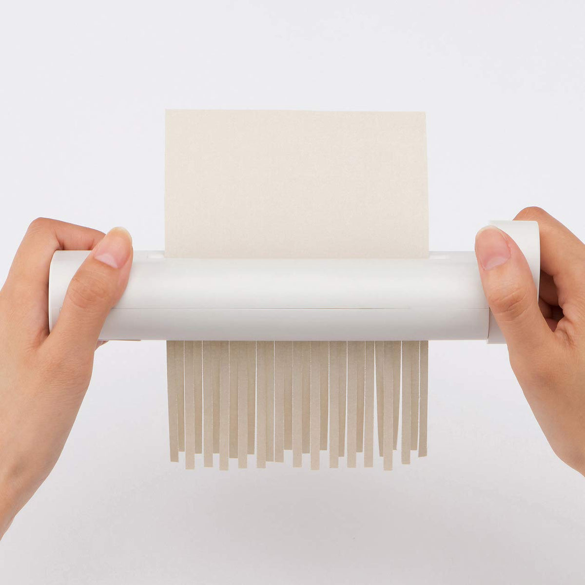 Trituradora Manual Muji Blanquecino Pequeña