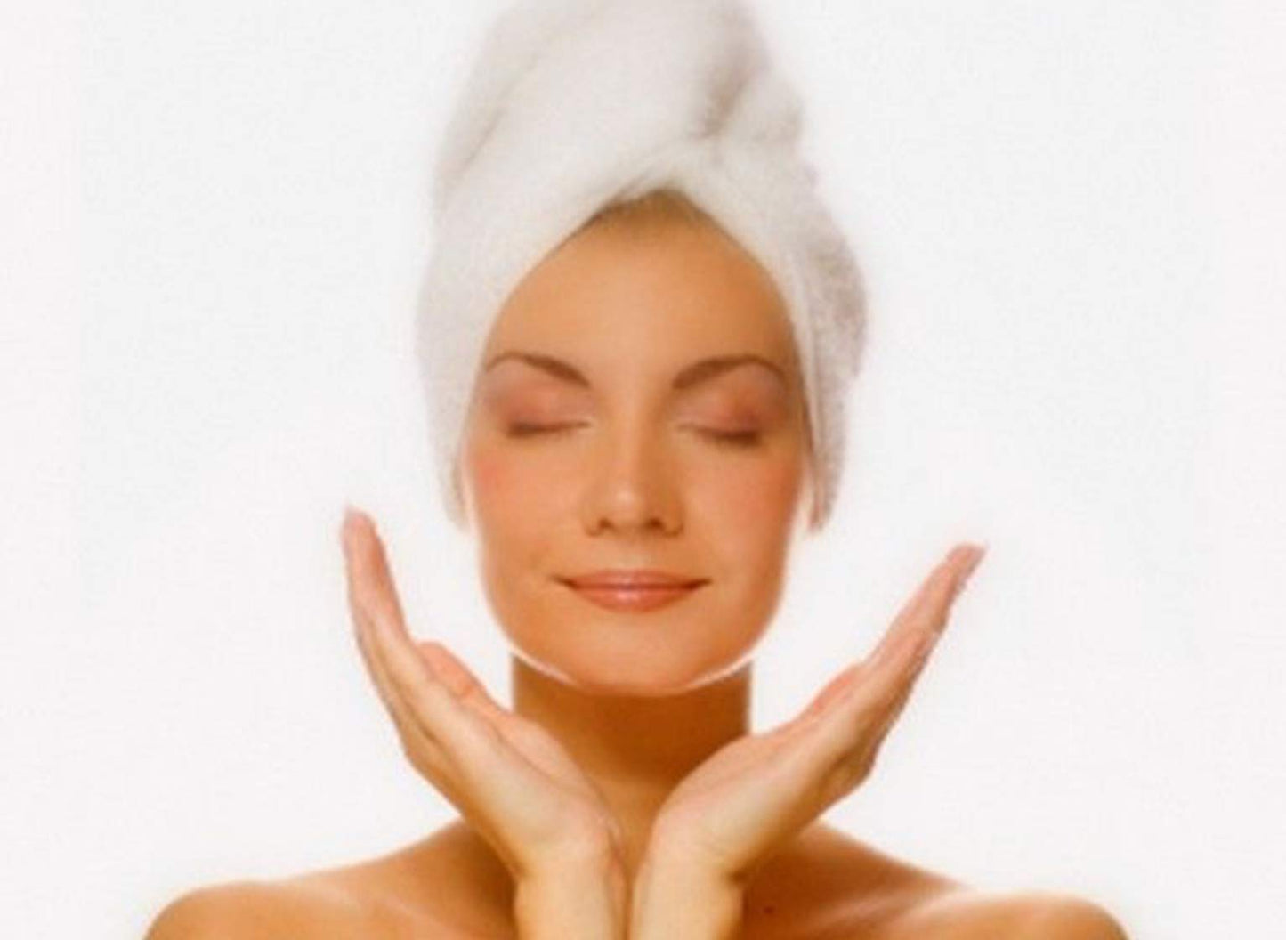 AQUAPAP Health, vapor facial de agua destilada 24 unidades de botellas de 8 onzas (vapor no incluido)