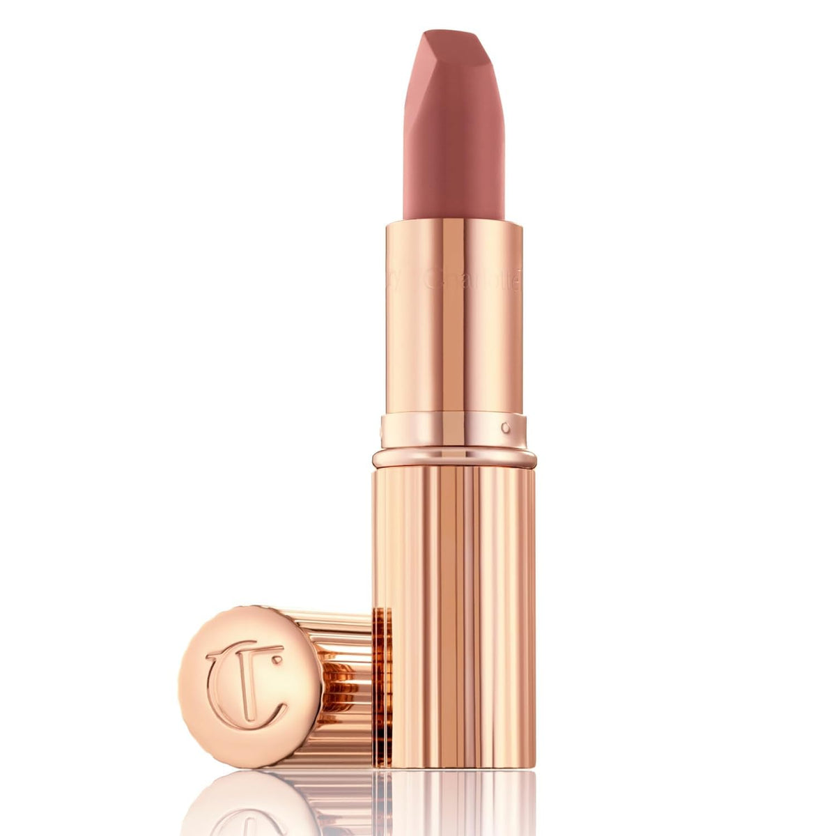 Charlotte Tilbury Lápiz labial Matte Revolution - Lápiz labial mate de larga duración con color para construir e ingredientes amantes de los labios, fórmula cremosa y fácil de mezclar