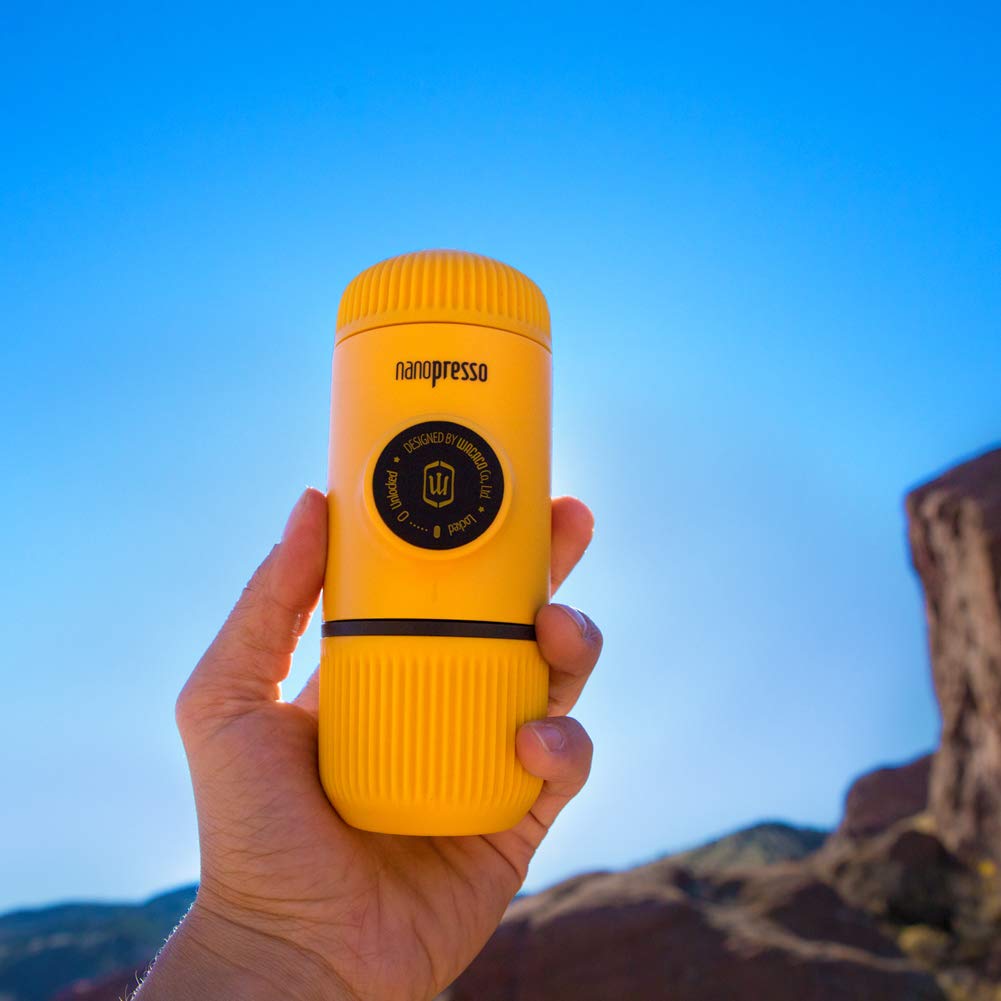 Cafetera de Mano Wacaco Nanopresso Amarillo Patrol con Presión de 18 Bar para Viaje y Camping