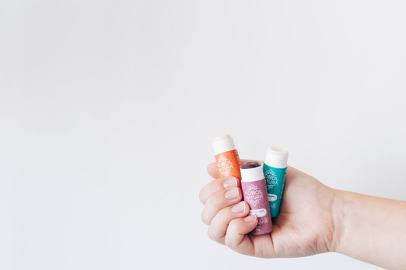 KOBOL | Bálsamo Labial Menta Natural Vegano Push Up Hidratación Natural
