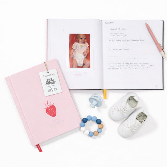 Libro de Recuerdos Savor Beige para Bebés con Álbunes de Recortes y Páginas para Fotos