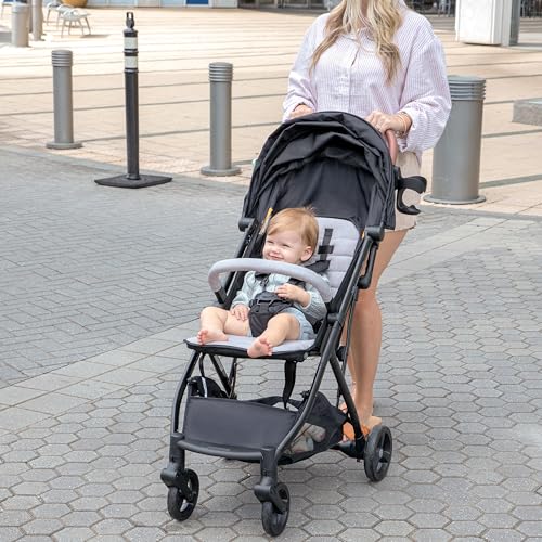 Ingenuity 3Dquickclose CS+ Cochecito plegable compacto – Cochecito ligero con toldo de gran tamaño, almacenamiento extragrande y plegado compacto