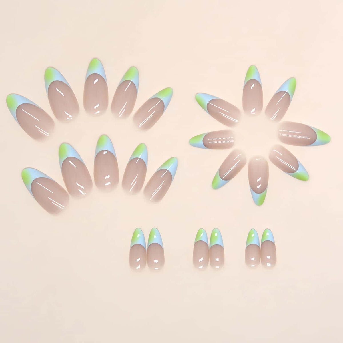 CLYHLTMZ 24 uñas postizas francesas cortas con forma de almendra, uñas acrílicas estilo nude, brillantes y adhesivas, para mujer, kit de 12 tamaños.