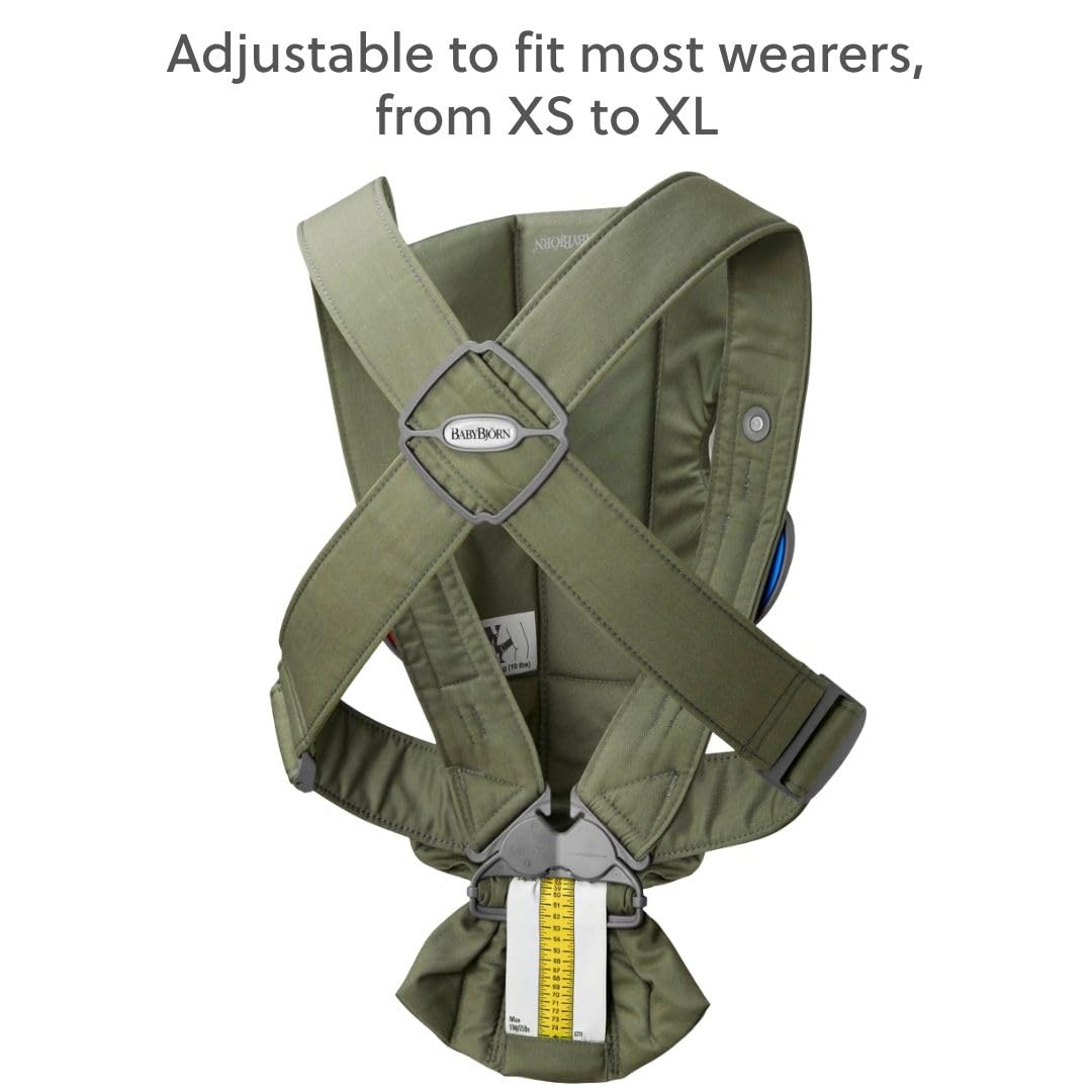BabyBjörn Canguro Portabebé Mini, Tejido, Verde oscuro | Para recién nacidos, de 0 a 12 meses (3.2–11 kg), ergonómico y fácil de usar