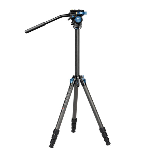 Trípode Sirui Fibra de Carbono con Cabezal de Video Fluido y Columna Central Triangular Impermeable de Viaje