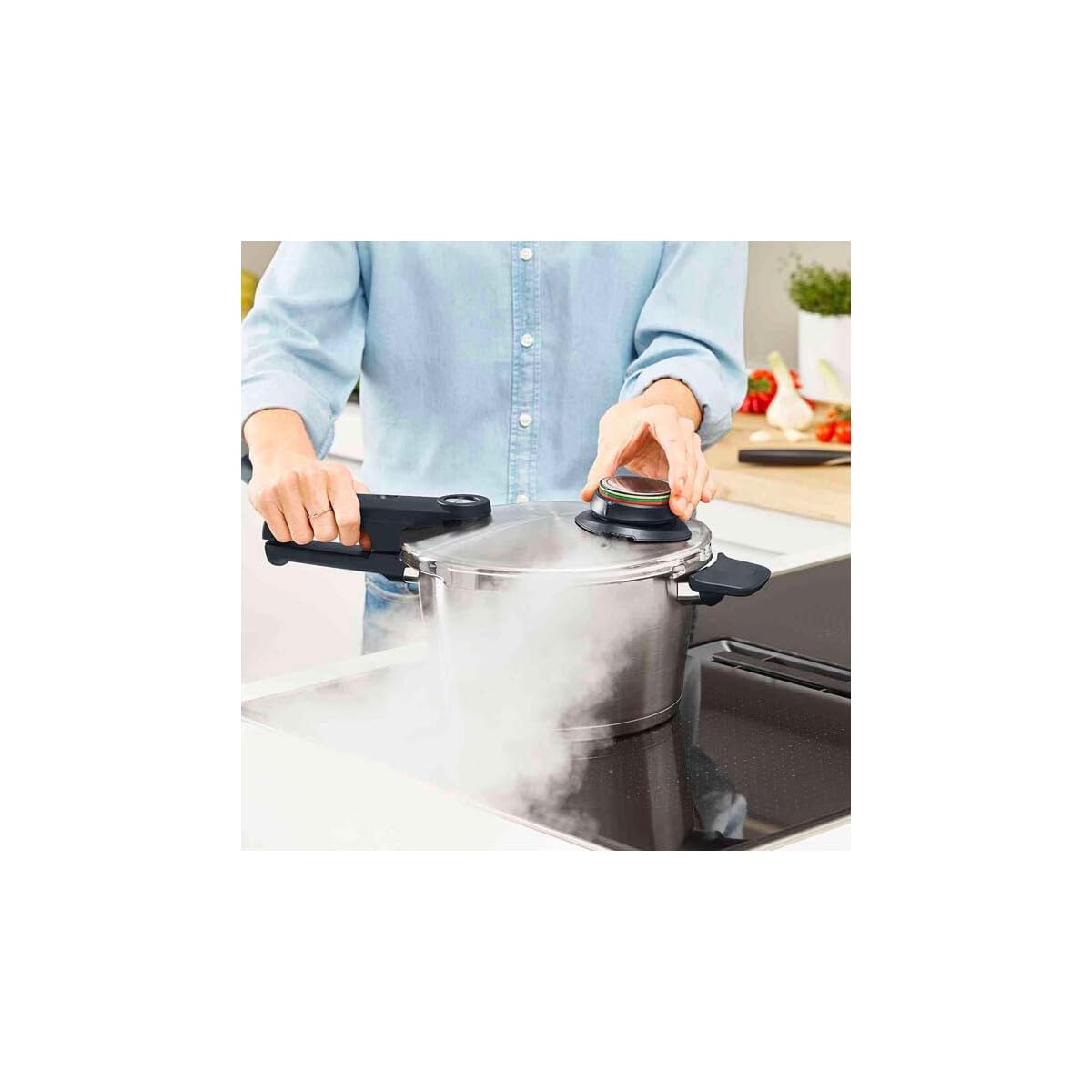 Olla de Presión Premium Fissler Vitavit 3.7 Cuartos con Inserto de Vapor
