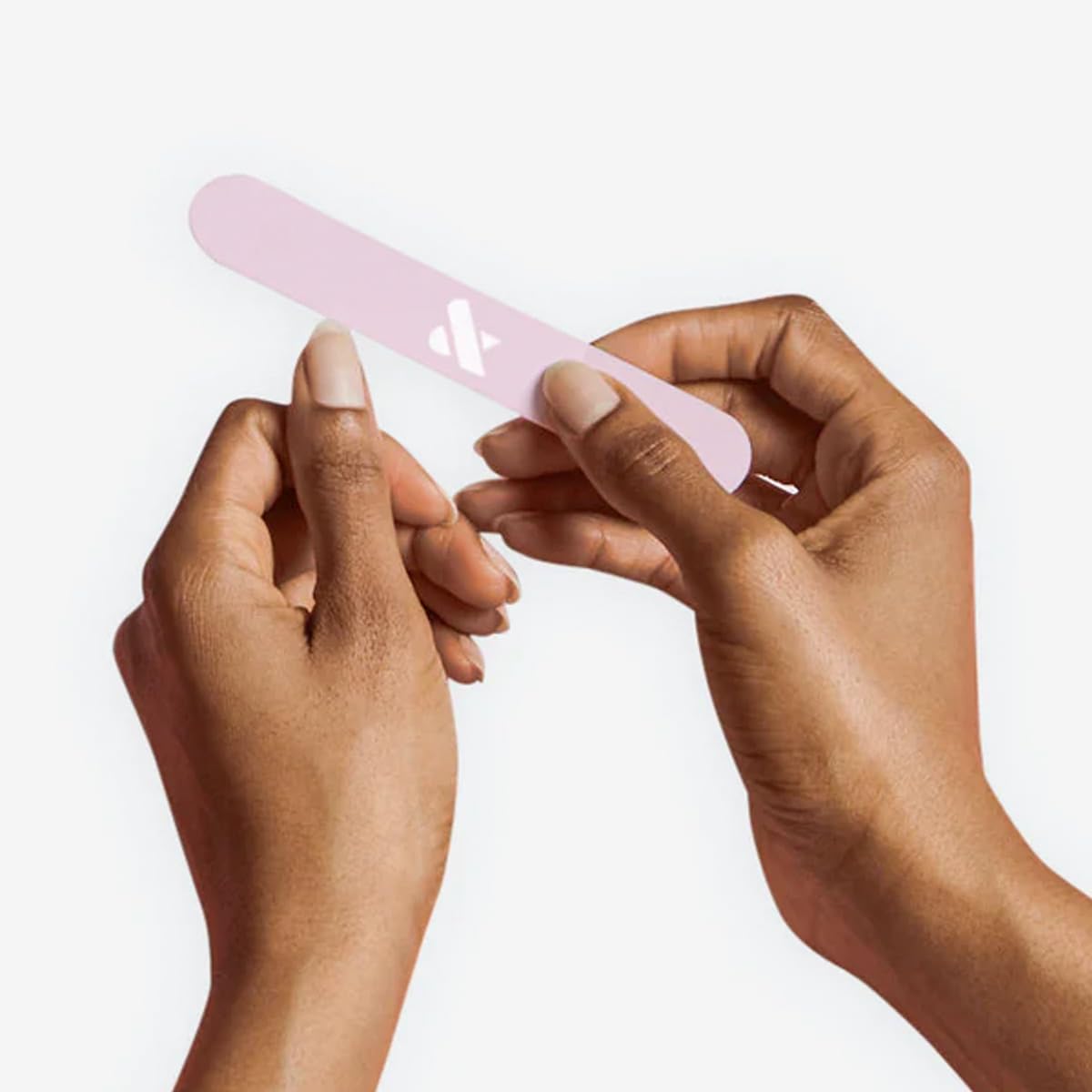 Olive & June Paquete de limas de uñas | 3 limas de doble cara para alisar y dar forma | 2 limas de estilo salón para manicura y pedicura | Herramientas de uñas de calidad profesional para uso en casa