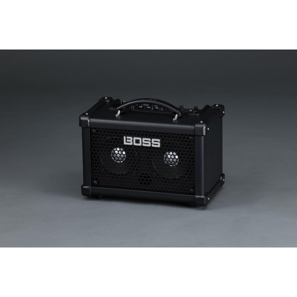 BOSS Dual Cube Bass LX Amplificador