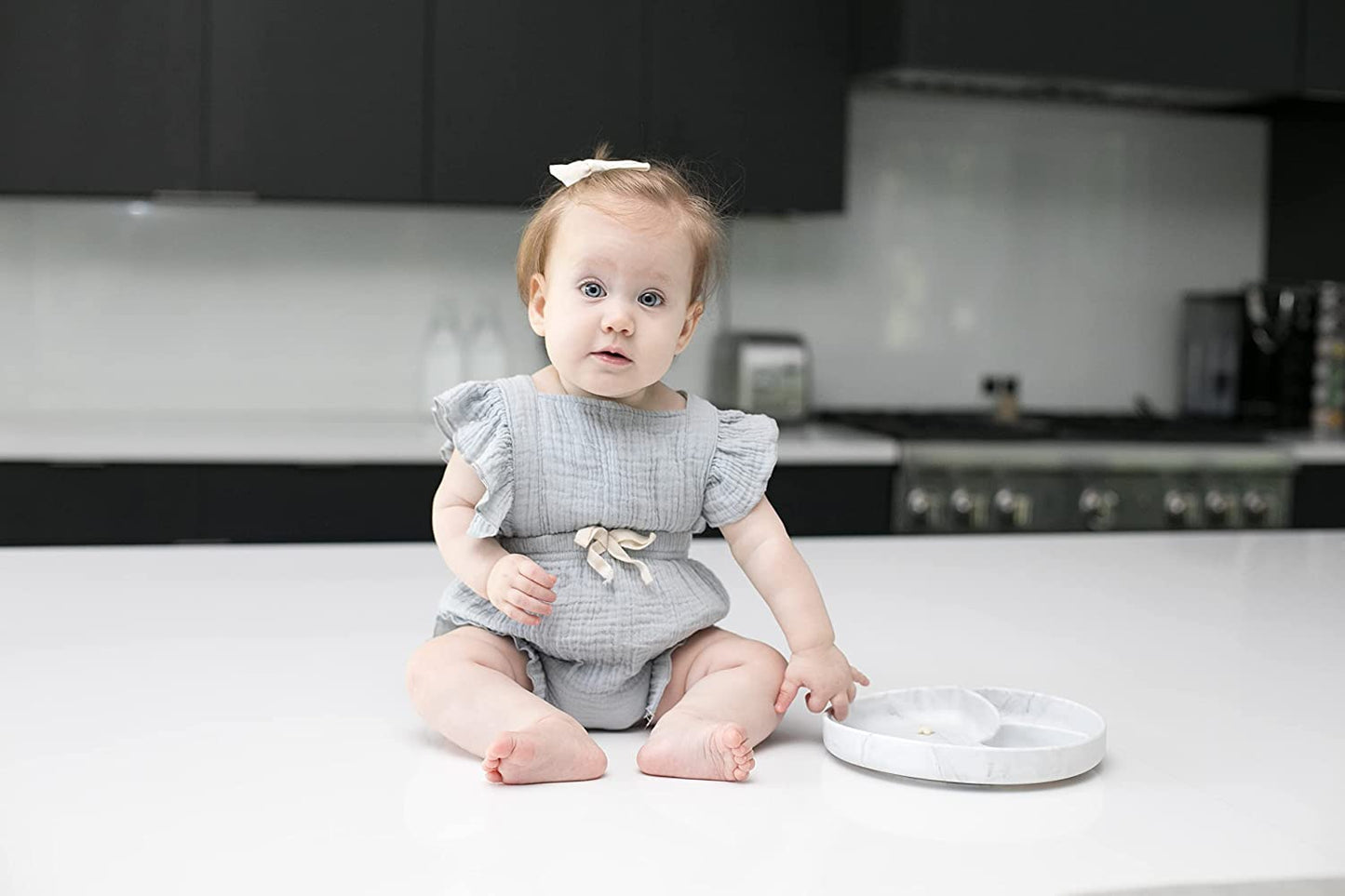 Bella Tunno Wonder Plate - Placas de succión de silicona para platos de bebés y niños pequeños, aptas para microondas y lavavajillas, silicona de grado alimenticio, sin BPA, mármol