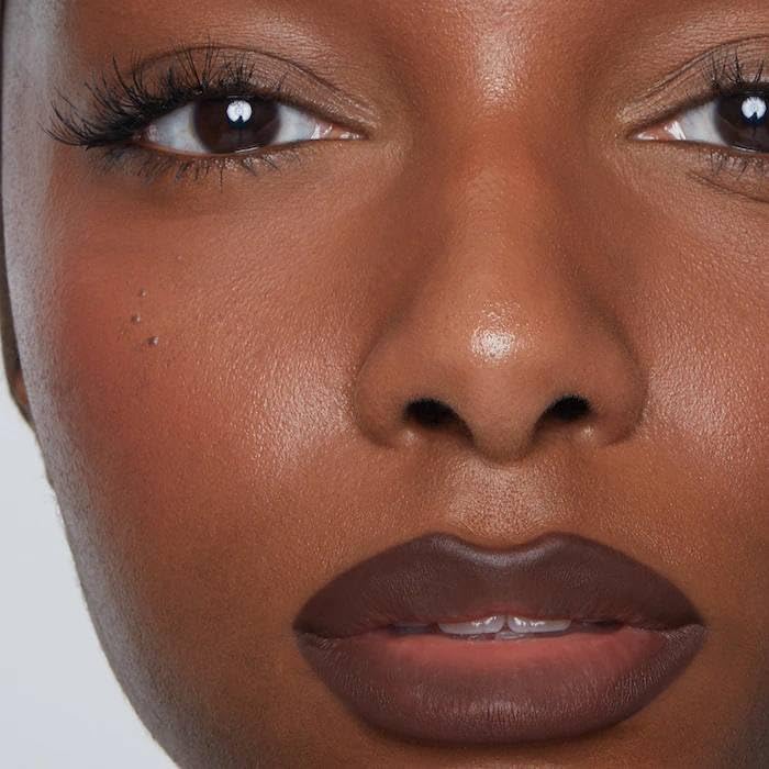 REFY Lip Sculpt Sepia + Mascarilla De Tejido De Granada Entel Con Colágeno (Regalo)