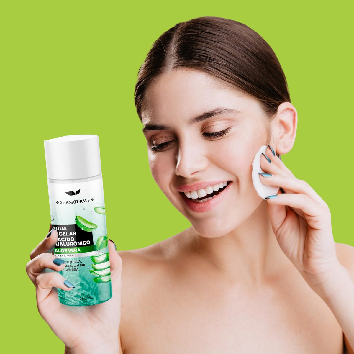 Agua Micelar con Ácido Hialurónico y Aloe Vera, 250 mL