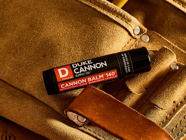 Duke Cannon Balm 140 Protector labial táctico, 0.56 oz con SPF 30-3 Pack