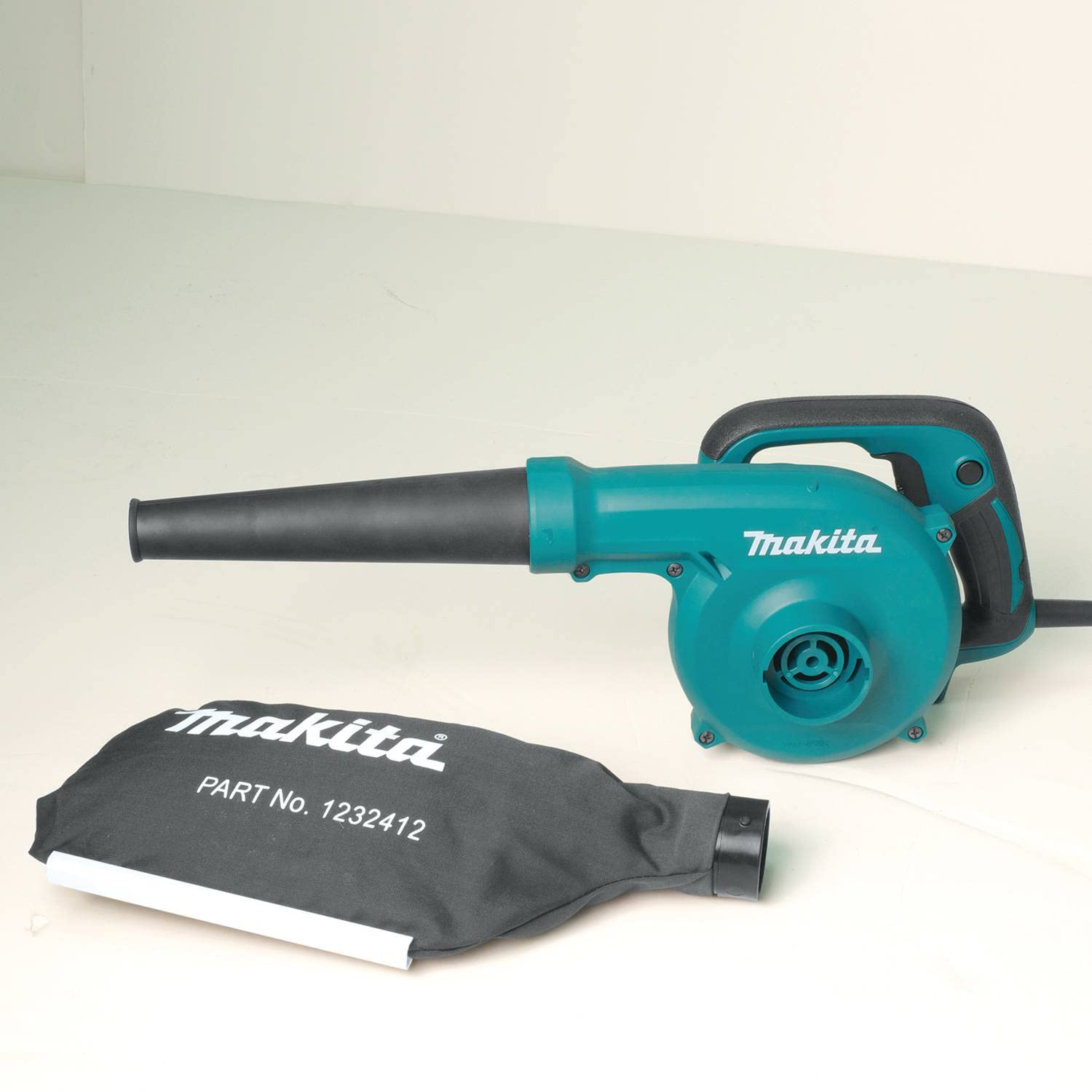 Makita UB1103 Sopladora de Velocidad Variable