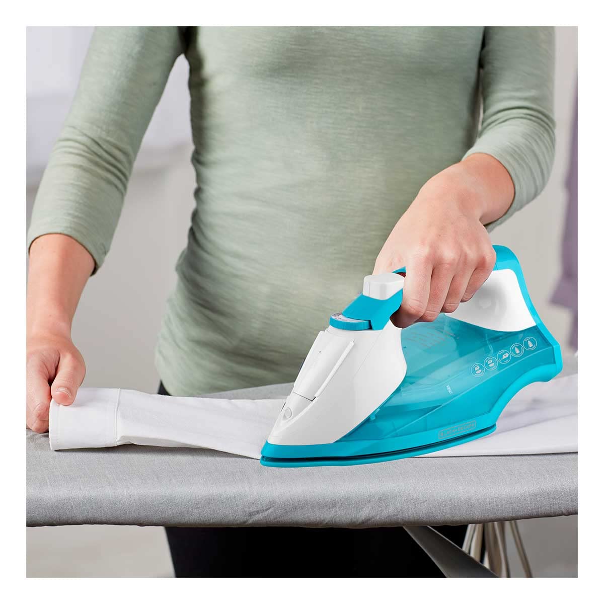 Plancha de Vapor Black + Decker Azul Ligth & Easy