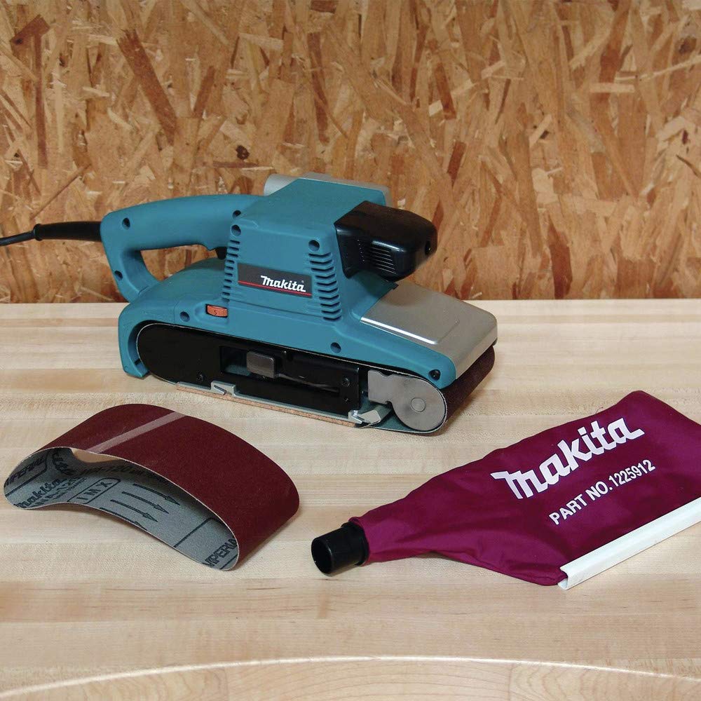 Makita 9404 Lijadora de Banda, V.V. 210-440 M/Min, 1.010W, 4" X 24"