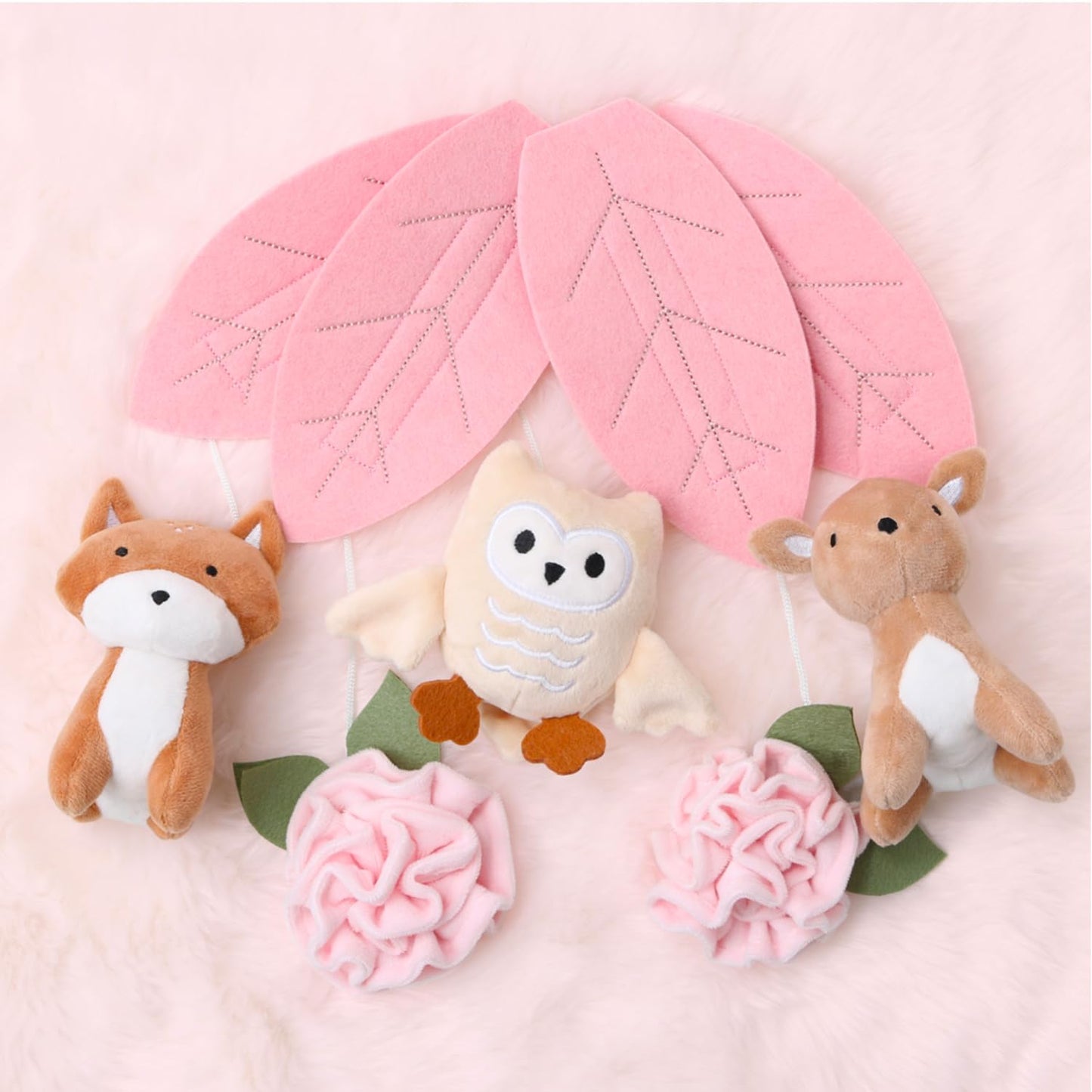 Móvil de Cuna The Peanutshell para Niñas - Móvil Musical para Cuna de Bebé Rosa y Blanco con 12 Canciones de Cuna, Decoración de Guardería de Pequeño Bosque