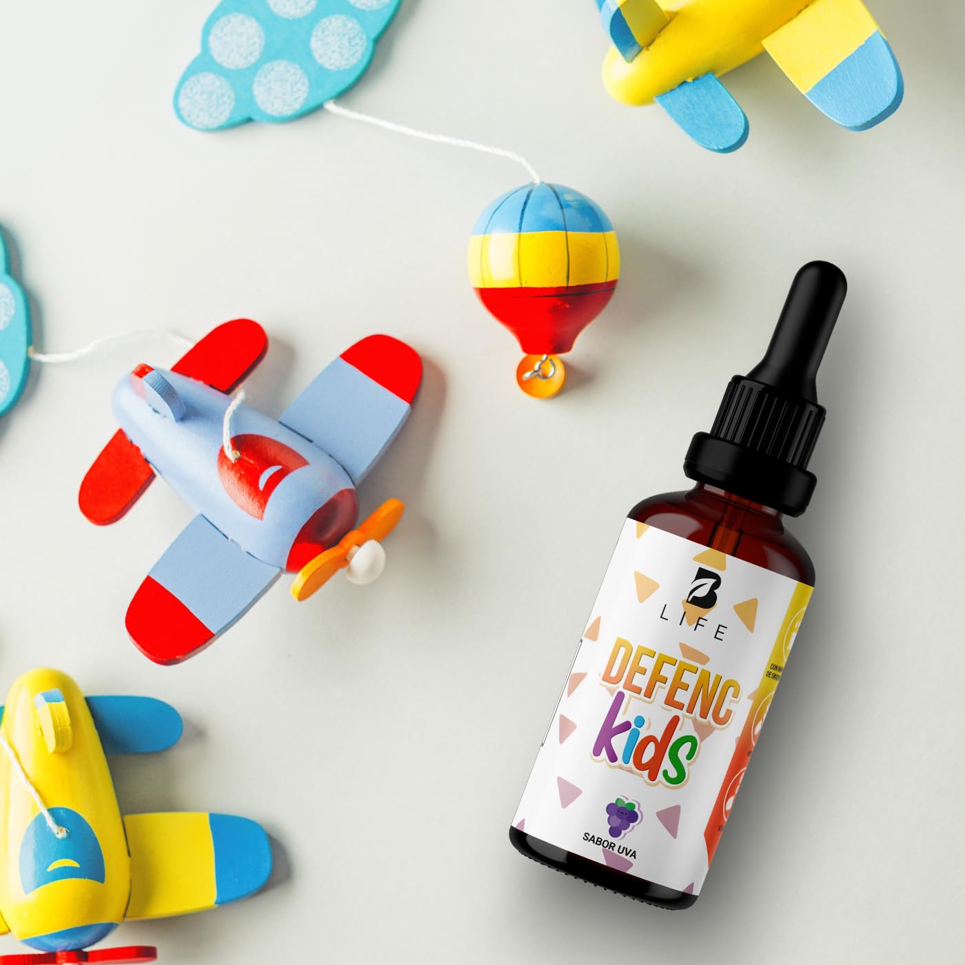 B Life Company Defenc Kids líquido en gotas para niños a partir de 1 año. Ingredientes naturales: Vitamina C, D3, Zinc y Equinácea de 60 Tomas. Defenc Kids.