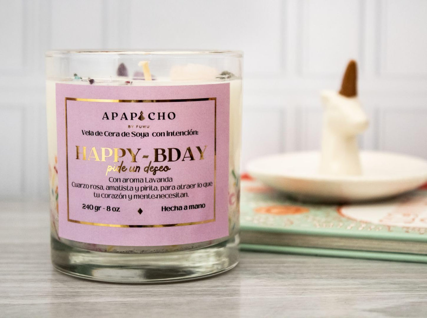 Fuwu, velas aromaticas relajantes Happy Birthday de cera de soya con cuarzos naturales, velas decorativas hechas a mano con hierbas de olor, aromatizantes para hogar, regalos de cumpleaños (Lavanda)