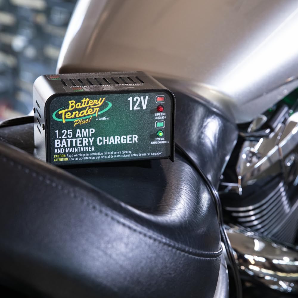 Battery Tender Cargador y mantenedor de batería Plus de 12 V: cargador de batería Powersport de 1.25 amperios y mantenedor para motocicletas, cuatrimotos, UTV, cargador flotante automático inteligente de 12 voltios - 021-0128