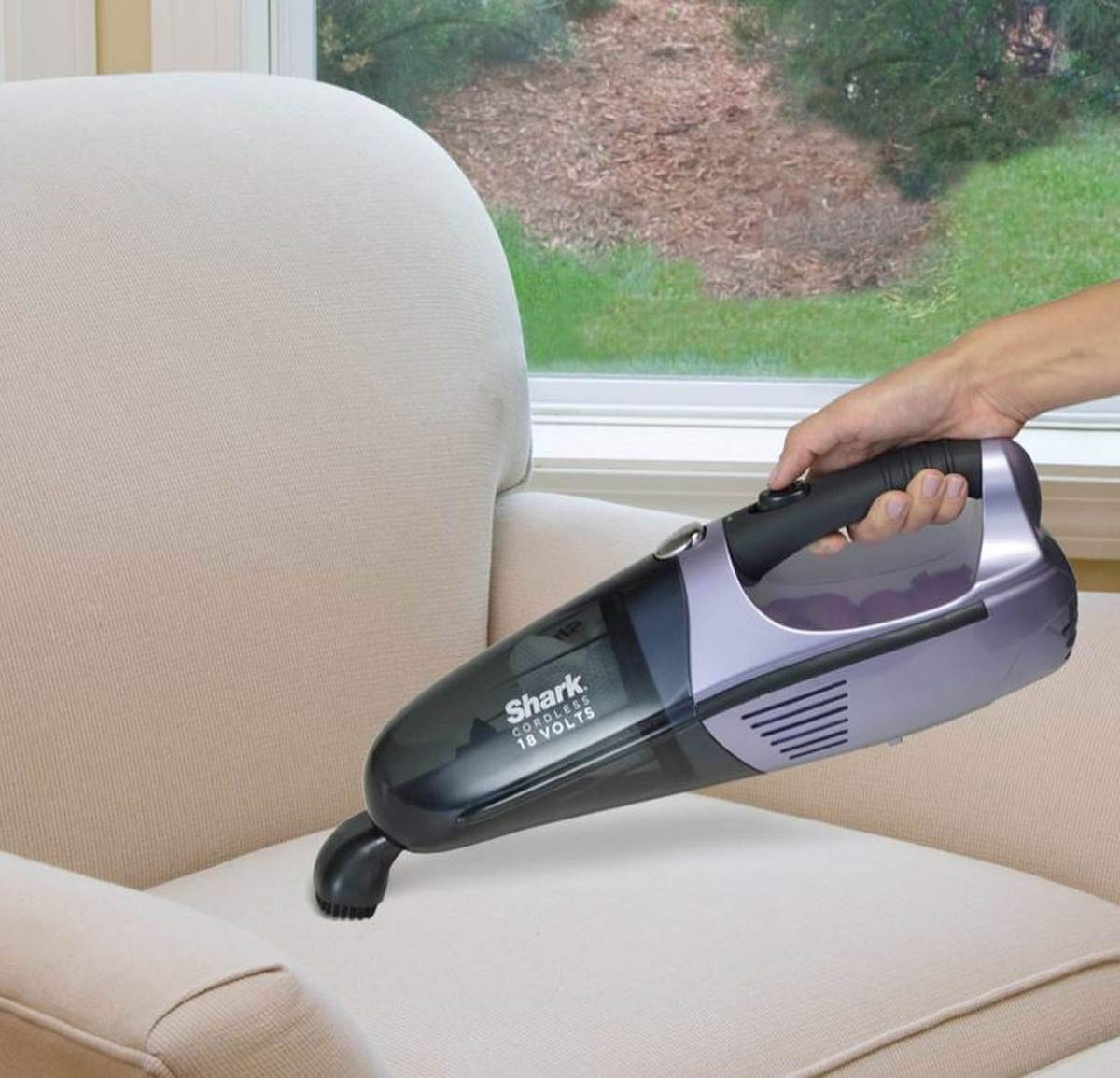 Shark Pet-Perfect II Aspiradora de Mano inalámbrica sin Bolsa para alfombras y Suelos Duros con tecnología Twister y batería Recargable (SV780), Lavanda