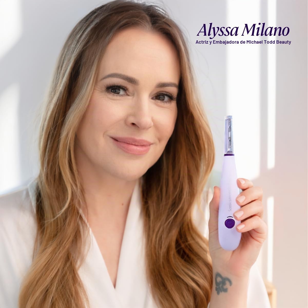 Michael Todd Beauty - Sonicsmooth Dermaplaning Tool - 2 en 1 Peach Fuzz Depilación Facial para Mujeres - Dermaplane - Recargable con suministro de 8 semanas
