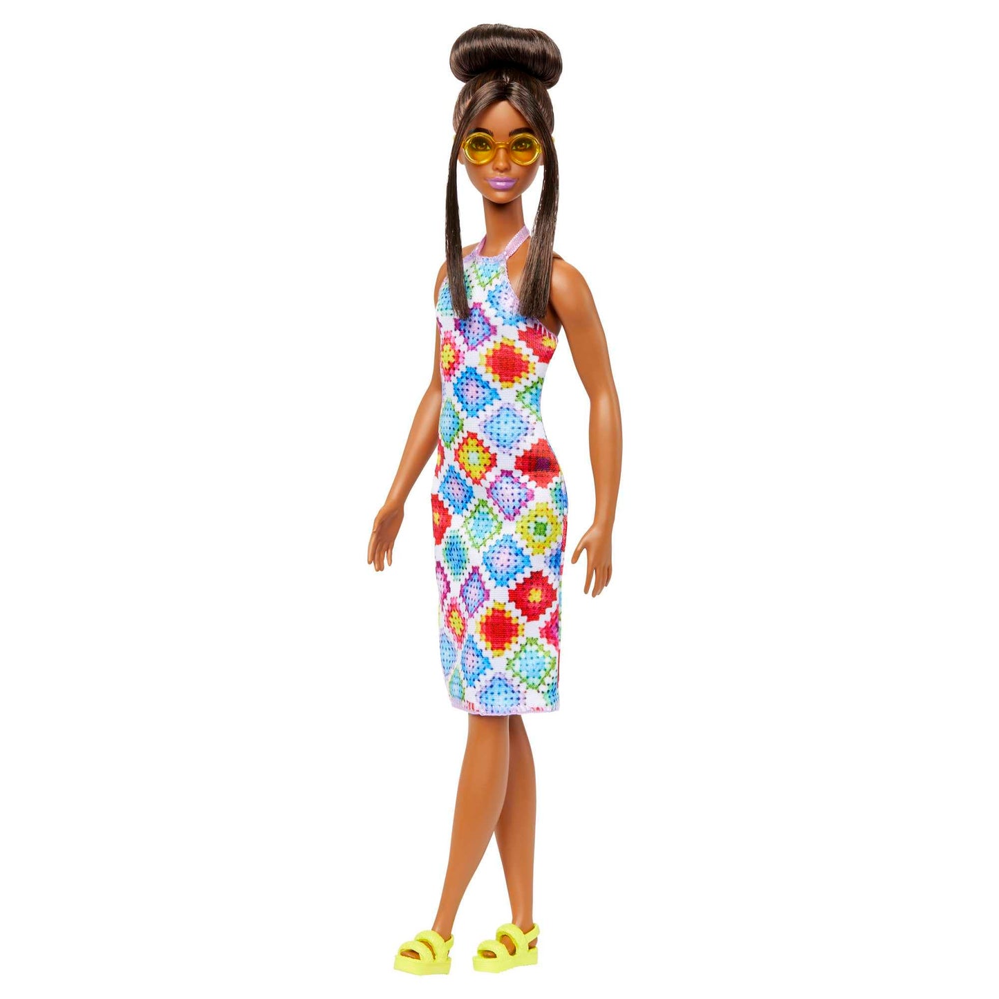 Barbie, Fashionista, Muñeca con Vestido Blanco con Rombos, para Niñas de 3 Años en Adelante, Mattel