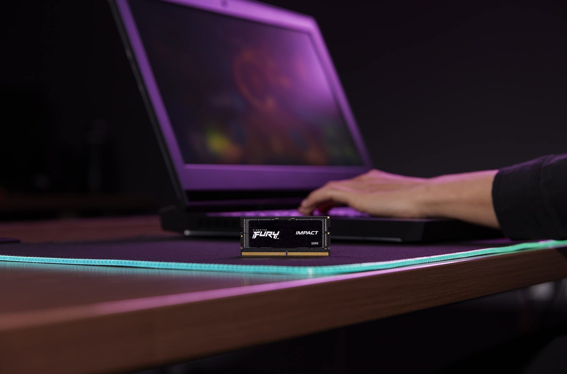 Kingston Fury Impact DDR5, Memoria Gamer para Laptop, Capacidad: 32GB, Frecuencia: 5600MT/s, Latencia: CL 40, Factor de Forma: SODIMM 262-Pin, Color: Negro, Numero de Parte: KF556S40IB-32
