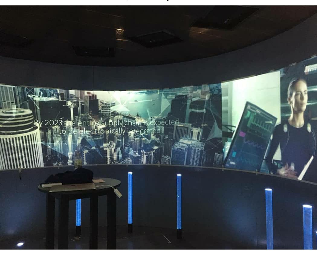 Smarter Surfaces - Pintura de visualización para proyector de alto contraste de 48 pies cuadrados | Pintura de visualización HD 4K 8K, color gris claro para cine en casa y juegos, diseñada para salas